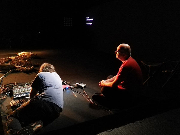 Y los huesos hablaron