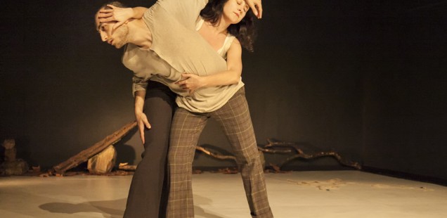 29/30 HELENA PELLISÉ & GUY LEON - Taking a walk -