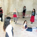 Cinc joves companyies de l’Escola Massana presenten els seus projectes a l’Antic Teatre